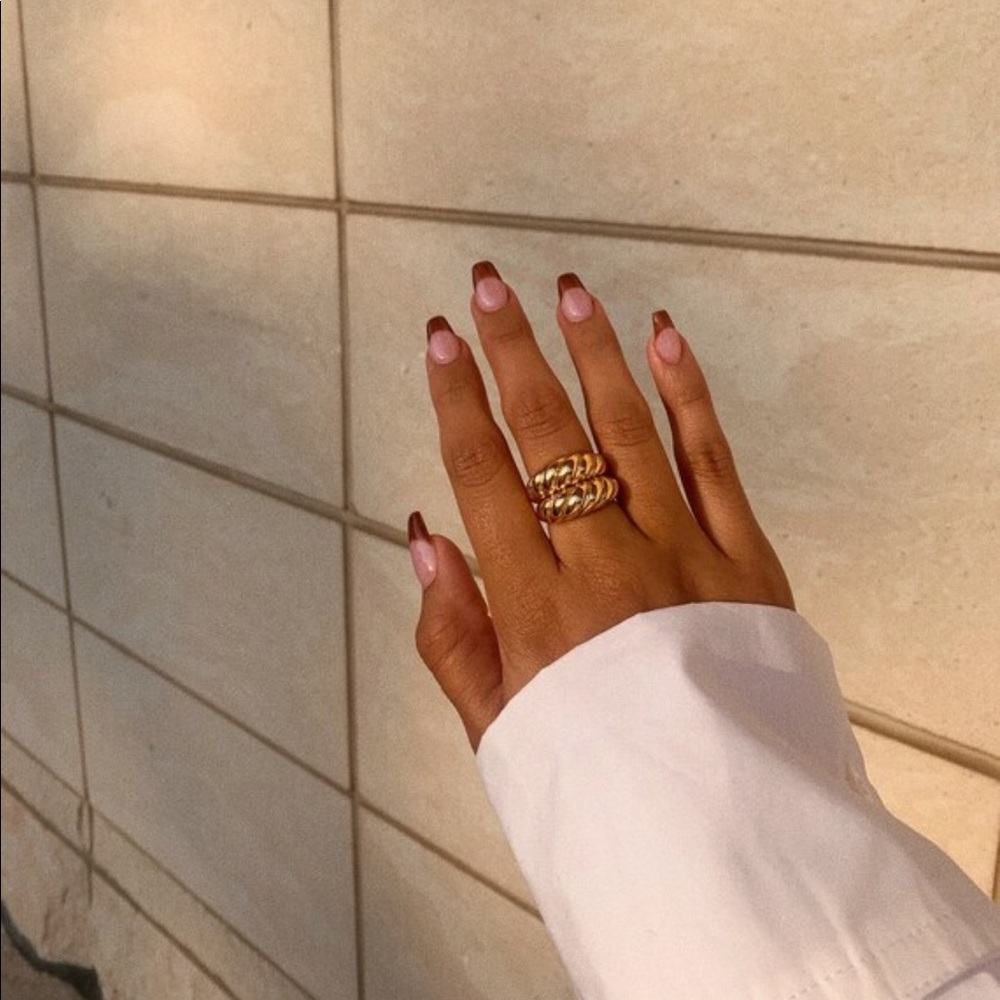 Maison de jovel ines croissant gold ring